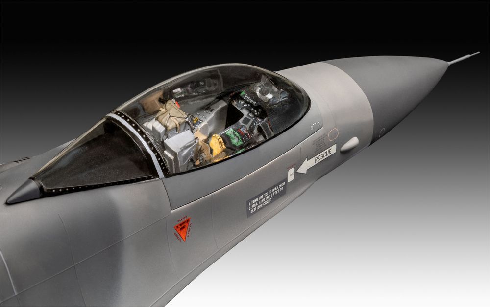 SAMOLOT model 1/32 Revell 03802 samolot 50TH ANNIV. F-16 FALCON