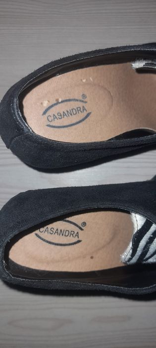 Sapatos cunha punk góticos