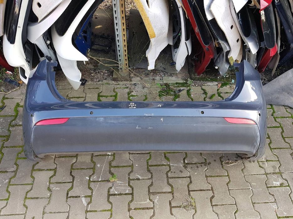 KIA CEED 2 II 12-16r KOMBI ZDERZAK TYŁ TYLNY D7