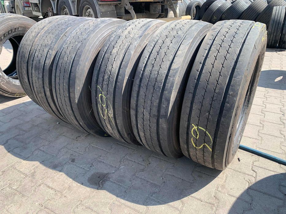 235/75R17.5 Opony DUNLOP SP252, 12-13mm Naczepa SP 252
