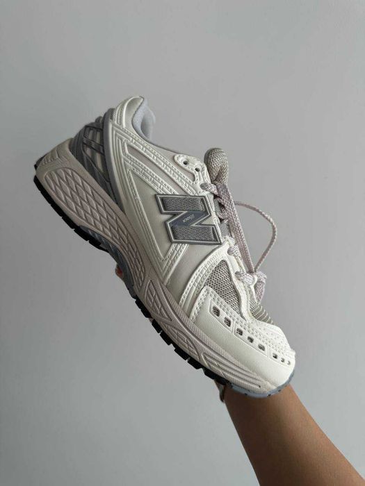 Кросівки New Balance 1906R Grey/Cream premium