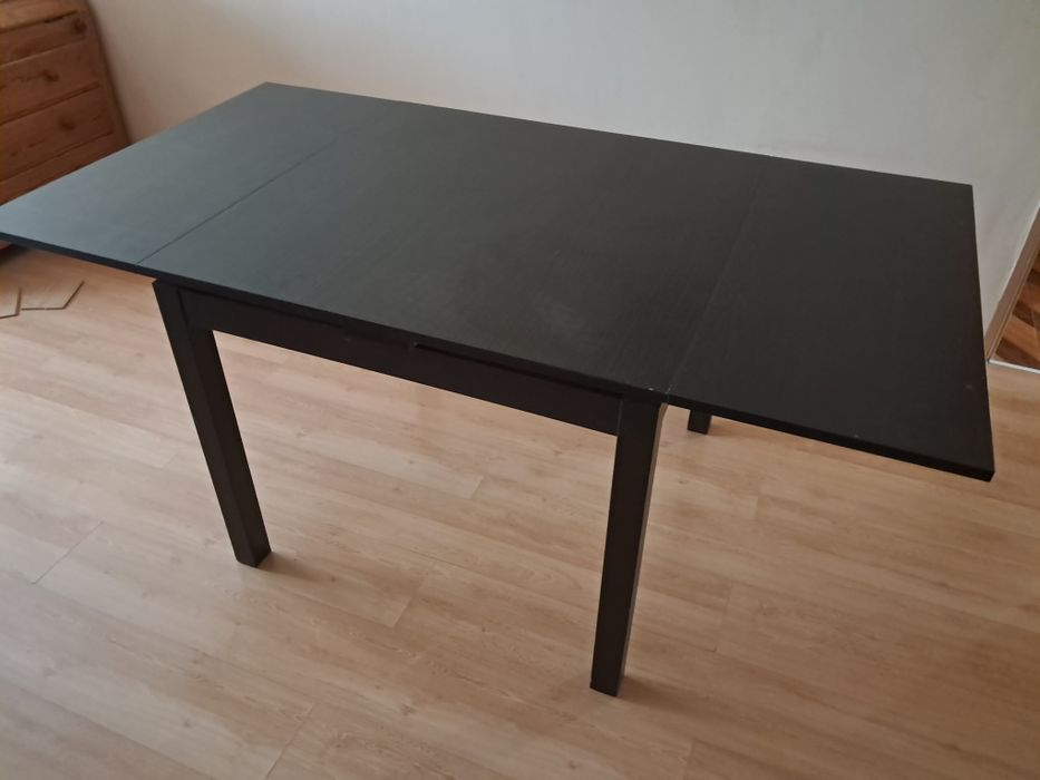 Stół rozkładany Ikea Bjursta 90x90x