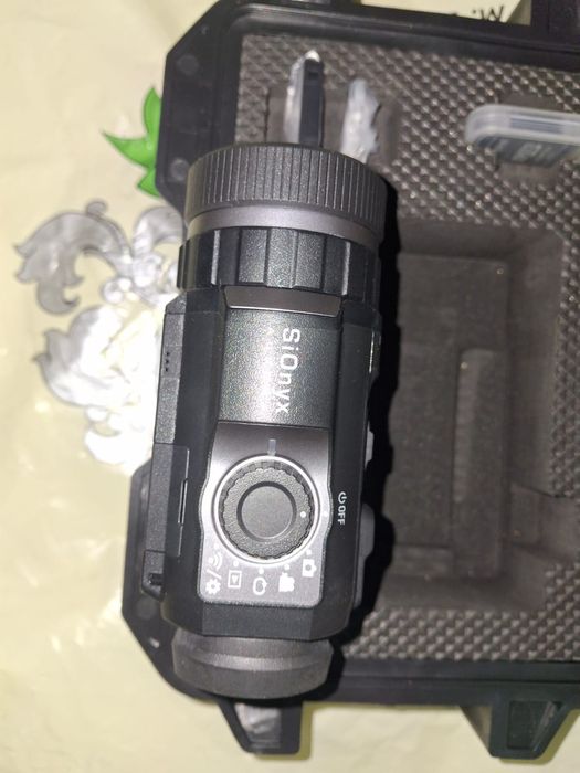 Продам нічну камеру нову