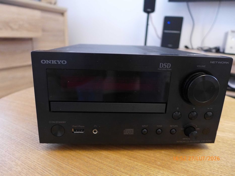 Amplituner Onkyo CR-N765 plus nowe kolumny