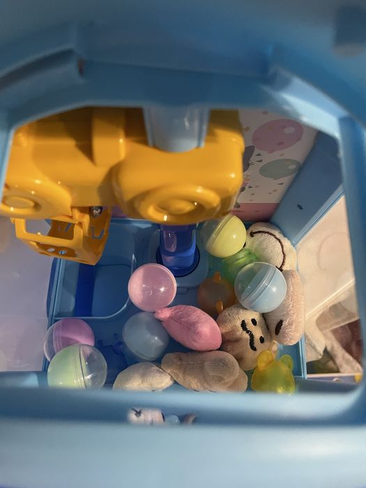 Іграшковий автомат. Кран машина. Стіч