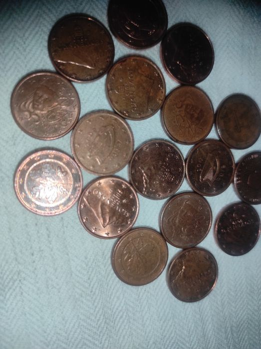 Moedas de Dois Cêntimos e de Um Cêntimo Estrageiras