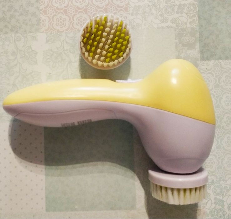 Myjka do twarzy elektryczna