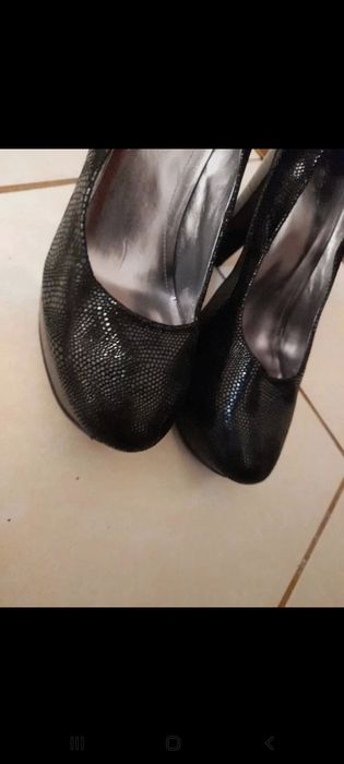 Buty Calvin Klein 39 czarne polysk wysoki obcas szpilki