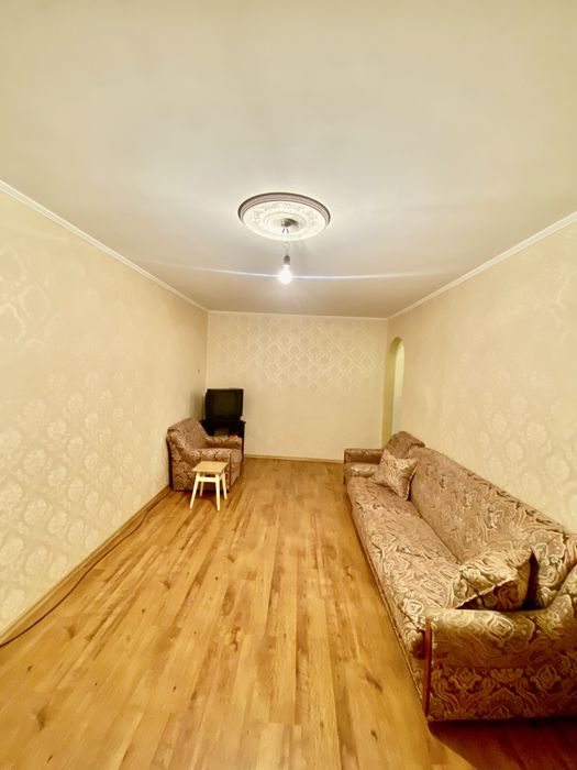 Продам 2-х кімнатну квартиру в районі 44 квартала