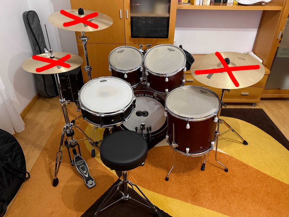 Yamaha Stage Custom Advantage Nouveau + peles profissionais + Suportes