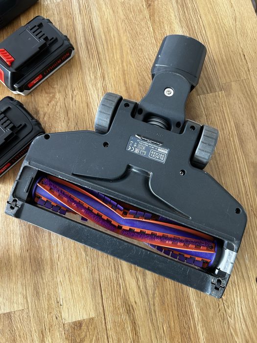 Aspirador de Escova Black & Decker Animal de Estimação 18v