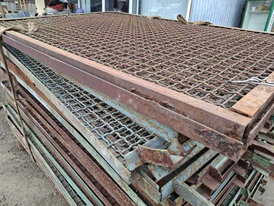 Вивіз металобрухту, батареи, ванни, станки