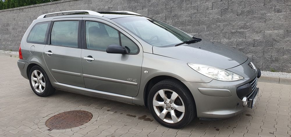 Peugeot 307SW. 2007r. / 7 osobowy/ 1.6HDI 109KM./ Świeżo zrobiony przegląd/ Bogate wyposażenie/ Stan BDB.