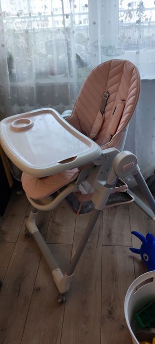Krzesełko do karmienia Kinder Kraft LASTREE
