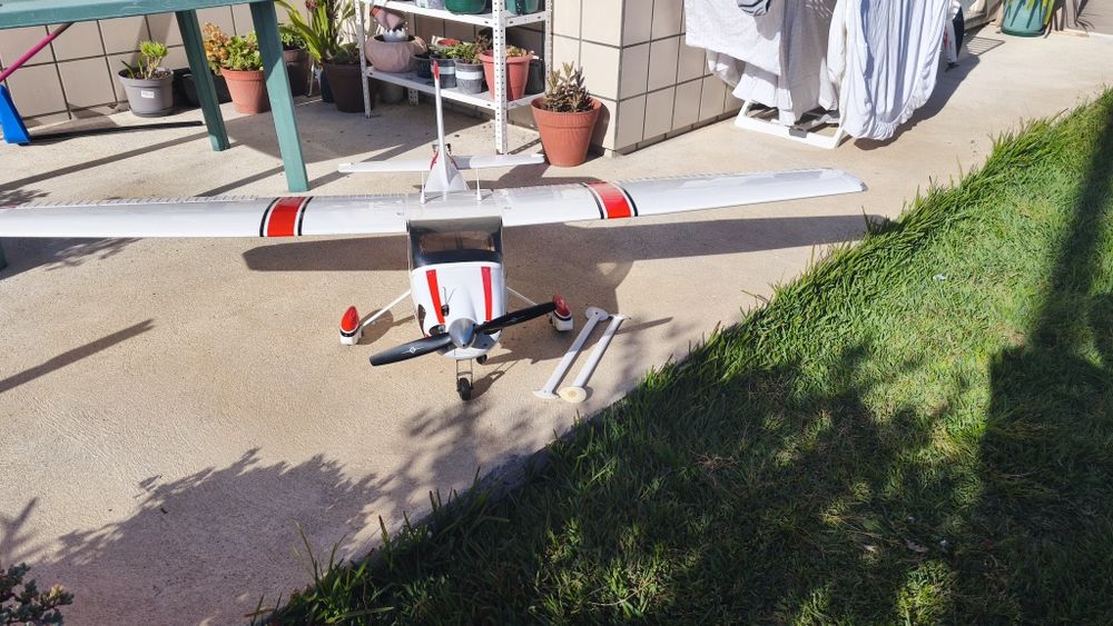 Avião RC Cesna182Skylane 2.10m