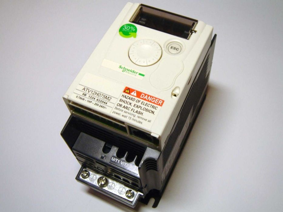 Преобразователь частоты ATV12 0.75кВт 240В 1ф ATV12H075M2