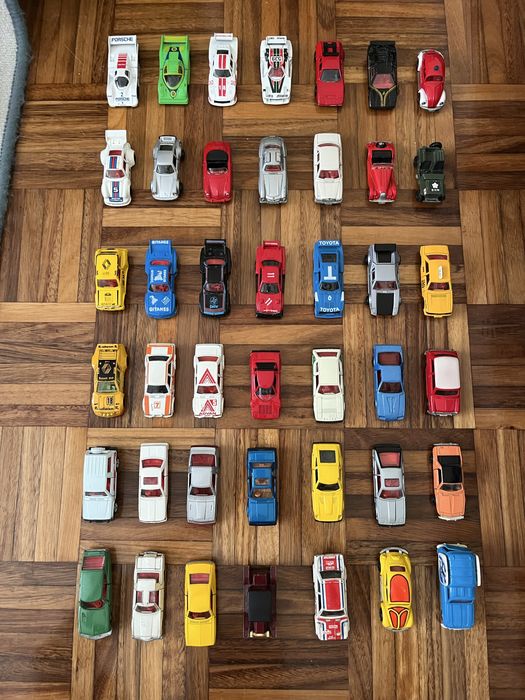 Tomica / carros colecionador