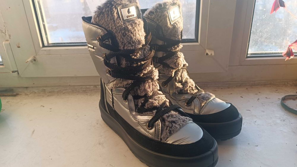 Нові Термочеревики  водостійки Skandia.Gore-Tex/Оригінал.Р.38.24.5 см