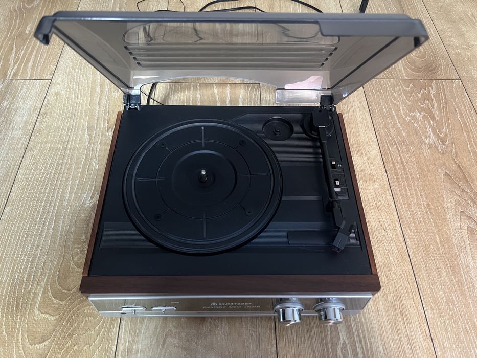 Gramofon SOUNDMASTER PL186H