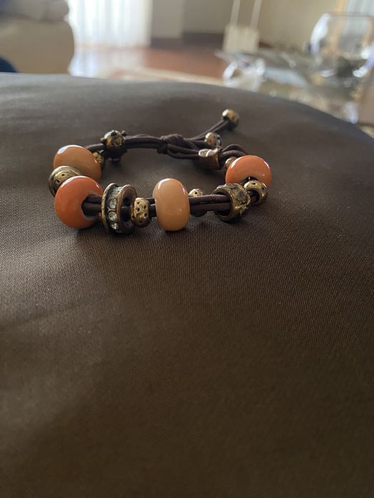Pulseira laranja elástica