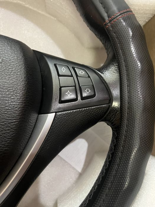 Продам кермо BMW X5 e70