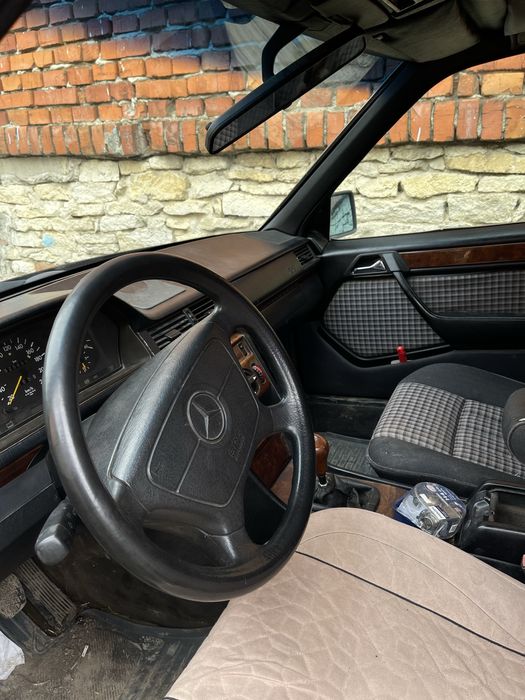 Продам мерседес 124 2.5 дізель