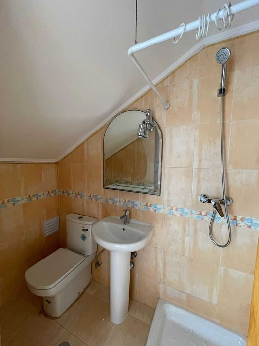 Arrenda-se luminoso apartamento T1 em Odivelas, consumos incluídos