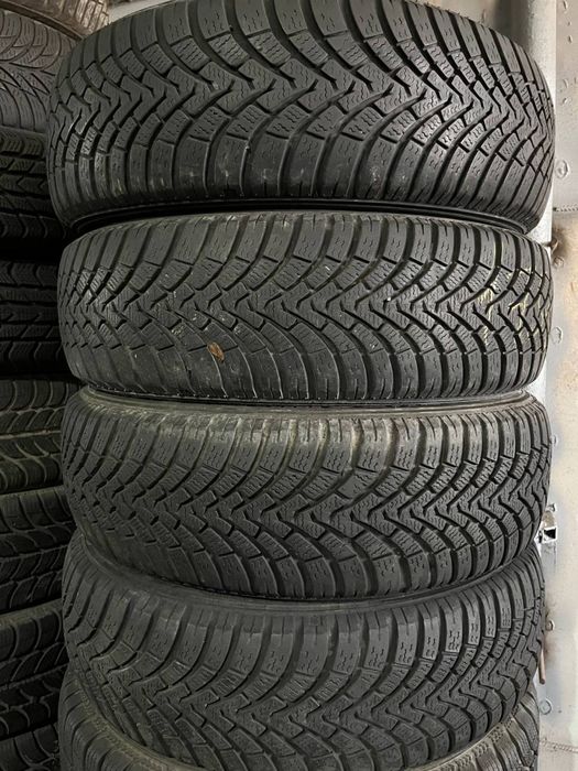 Комплект зимової гуми 175/65/14