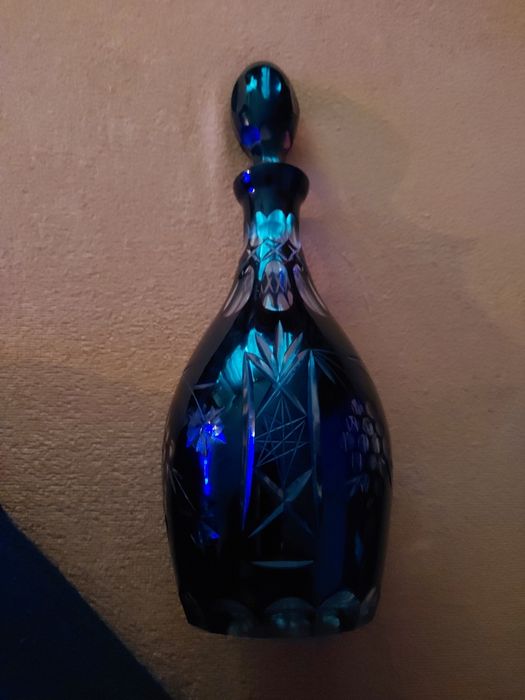 Krysztal czarne szkło