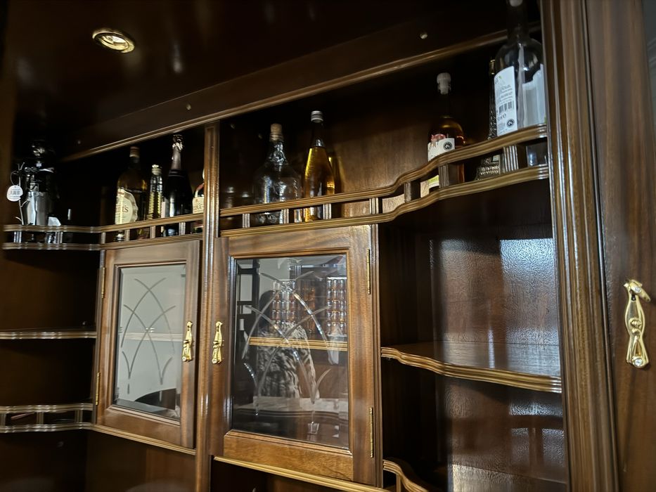 Movel Bar execelente estado