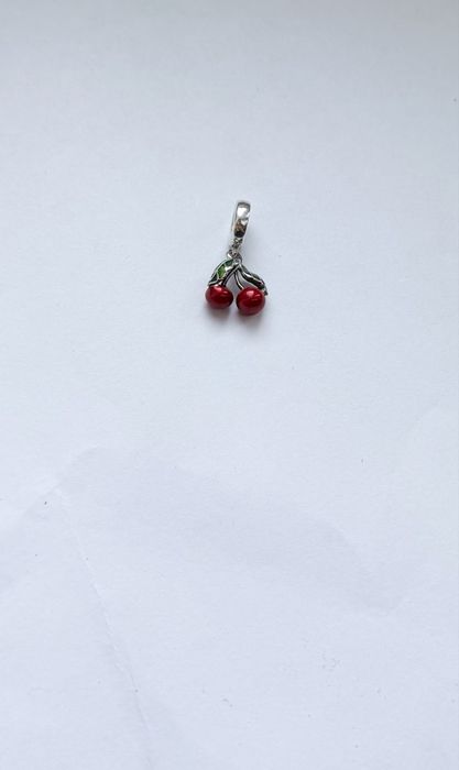 Pandora charms wisienki