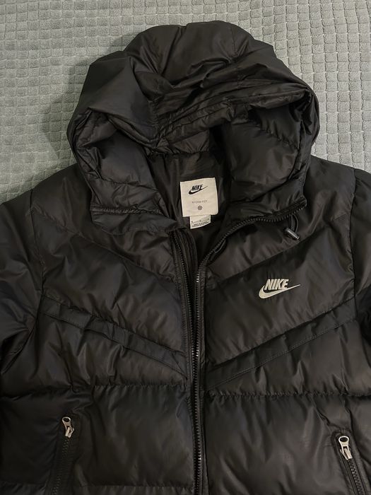 Чоловіча курточка Nike
