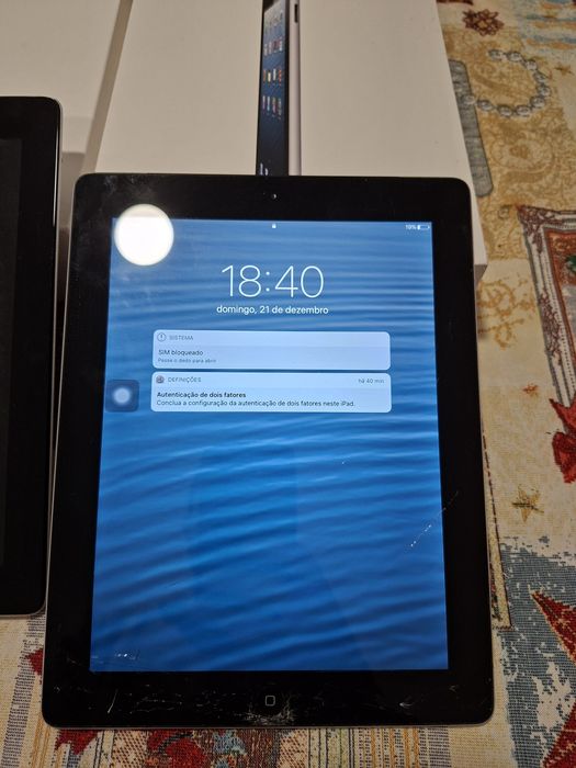 Dois tablets Ipad geração 4 model a1460 16gb