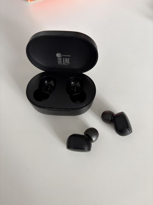 Redmi Buds навушники