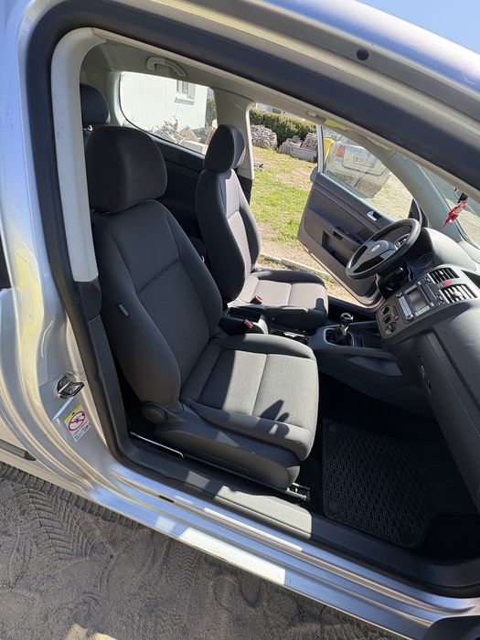 Volkswagen Golf V