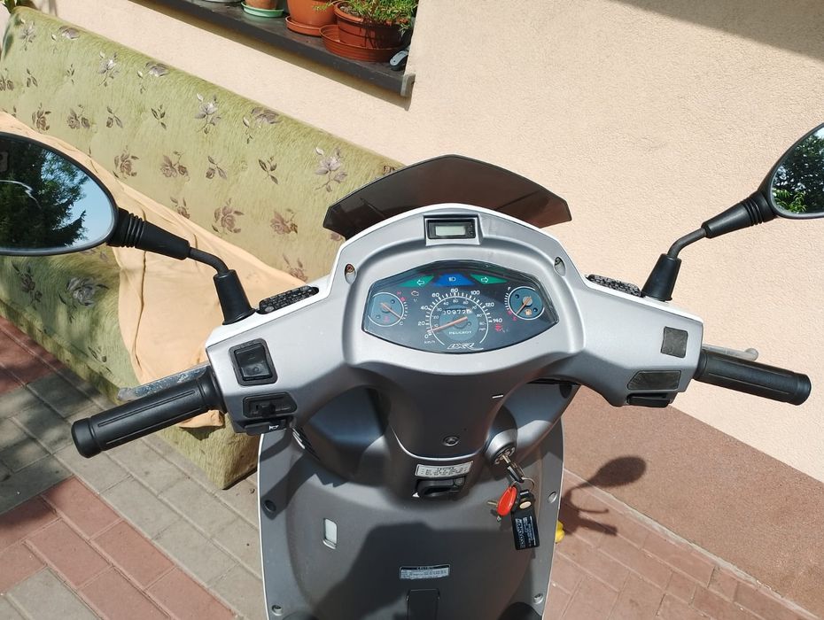 Skuter Peugeot LXR200, 2013 rok