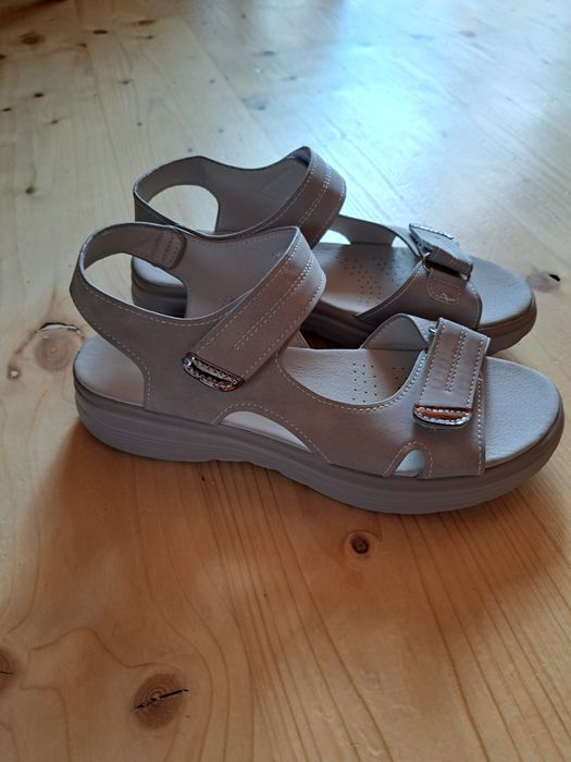 Sandaly damskie  41