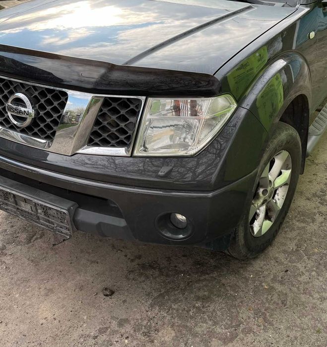 Бампер передній задній Nissan Навара Navara D40 Pathfinder R51