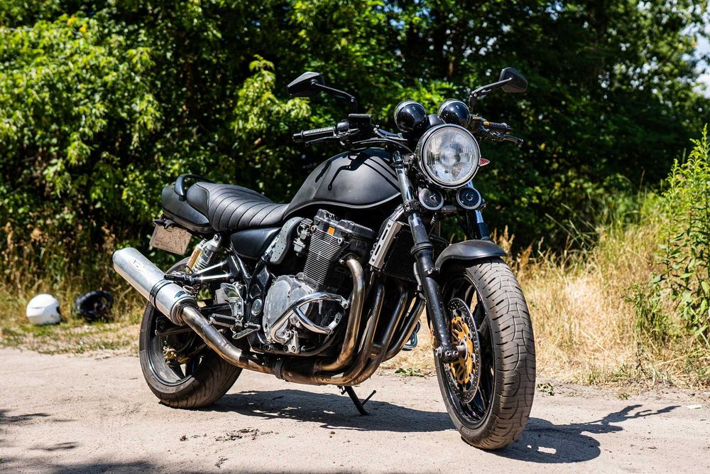 SUZUKI INAZUMA night view 1200