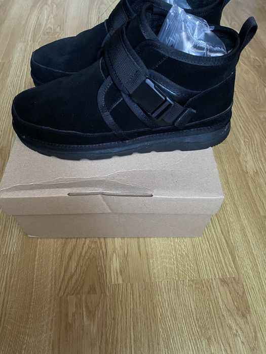 Продам угги  мужские ,размер 45 ,на стопу 29 см,не подошел размер