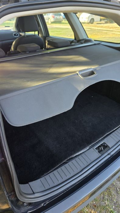 Roleta Bagażnika Tył Ford Focus Mk2 2005r Kombi