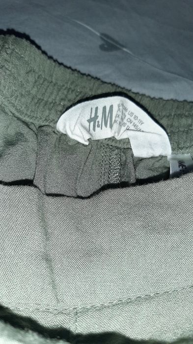 Штаны клёш  H&M новие