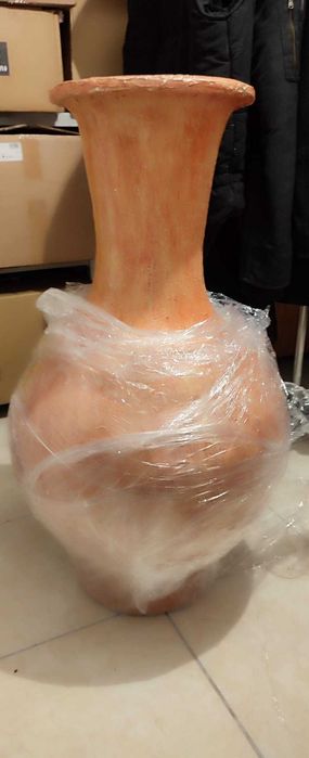 Jarrão em barro pintado cor salmão