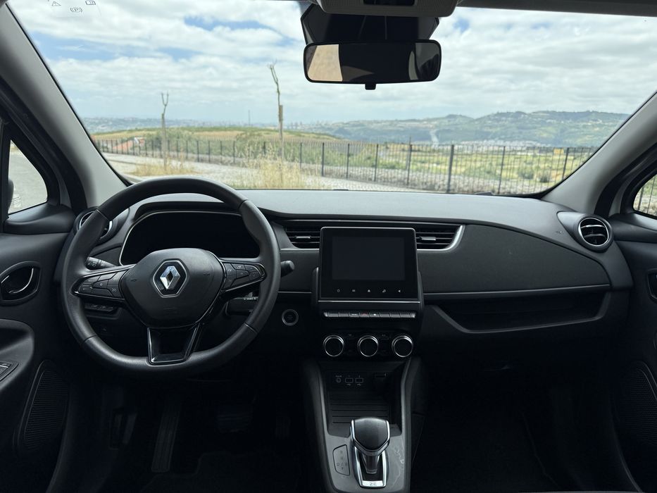 Renault zoe 50 kWh (bateria própria)