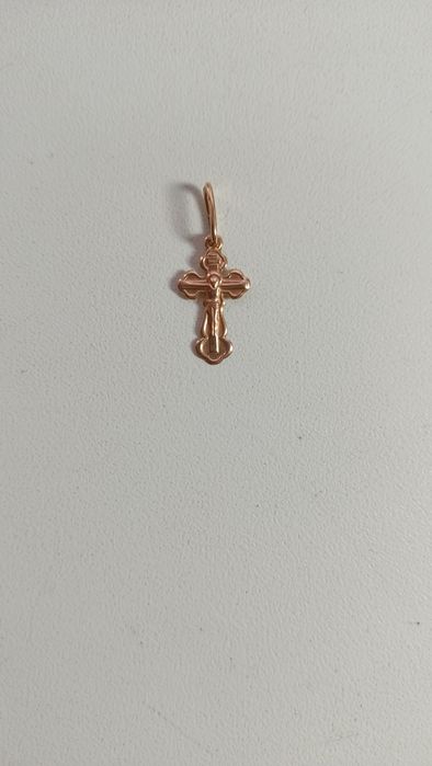 Золотий хрестик (хрест)