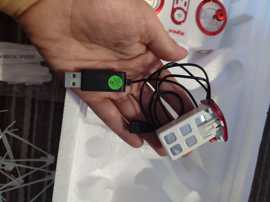 Квадрокоптер Syma з USB, камера WI-FI X5UW