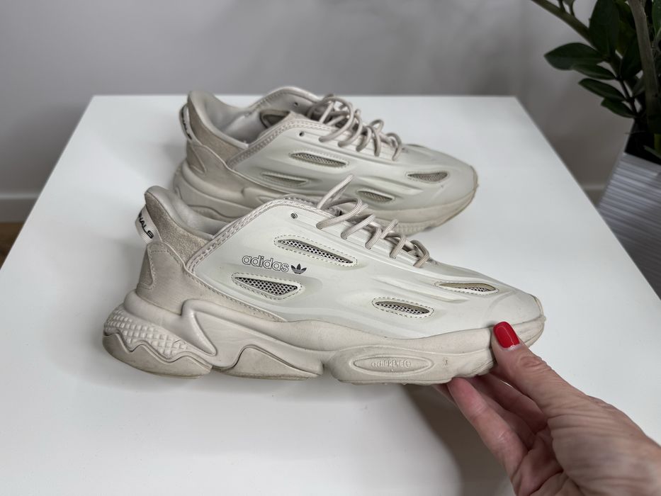 adidas ozweego 39 - купити товари моди та стилю - Ціна на OLX.ua