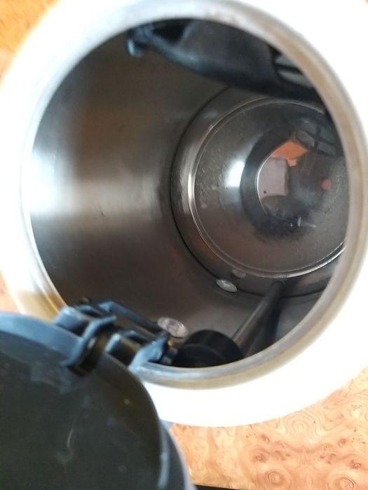 Czajnik bezprzewodowy 1.8 l Clatronic