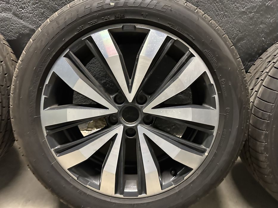 Vendo Rodas Amarok V6- 255/50R20