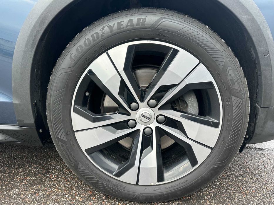 Volvo V60 Cross Country B4 diezel